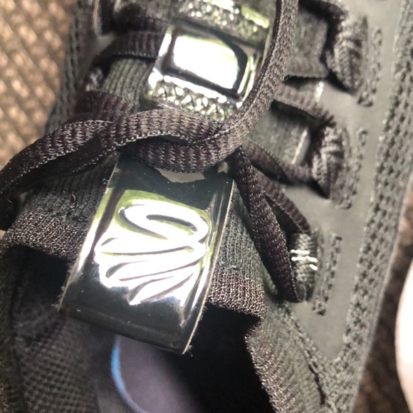 Under Armour Steph curry shoes - Picture 7 of 7